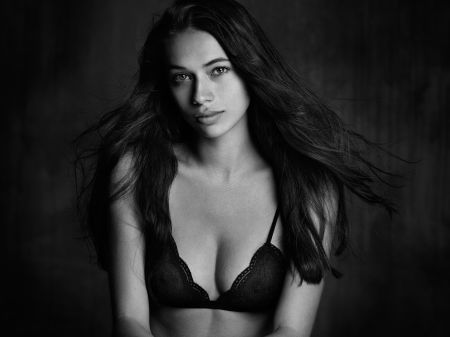 Kristie16-01_210084-2